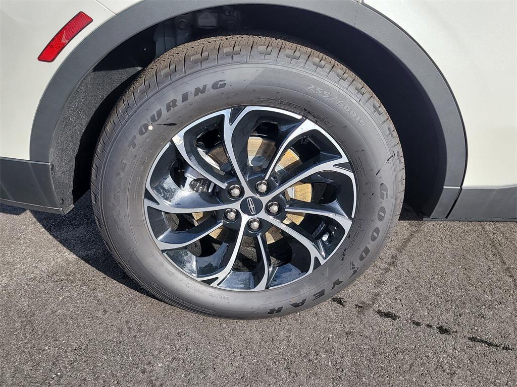 new 2026 Lincoln Nautilus car, priced at $53,422