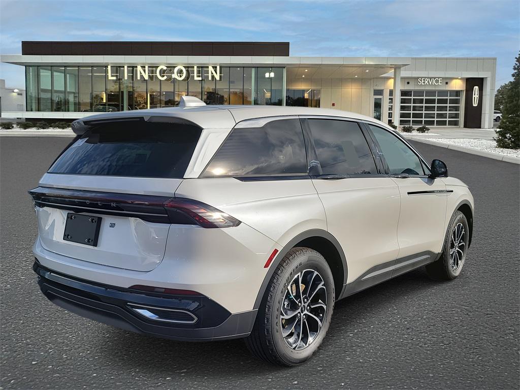 new 2026 Lincoln Nautilus car, priced at $53,422