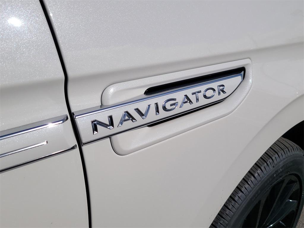 used 2021 Lincoln Navigator car, priced at $40,995