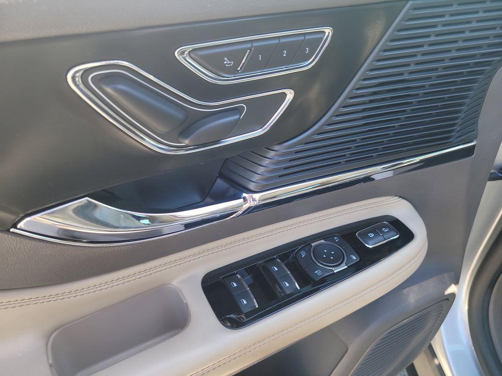 used 2022 Lincoln Corsair car, priced at $24,100