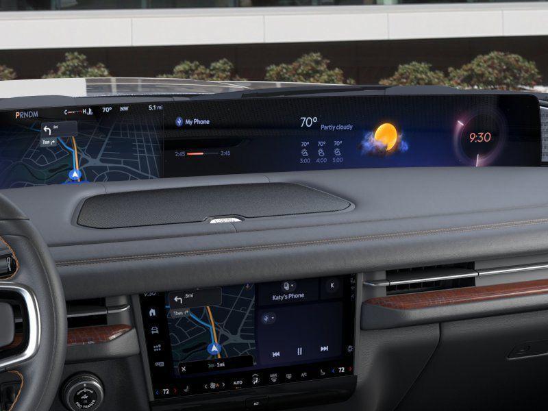 new 2025 Lincoln Navigator car, priced at $104,233