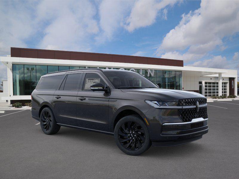 new 2026 Lincoln Navigator car, priced at $106,934