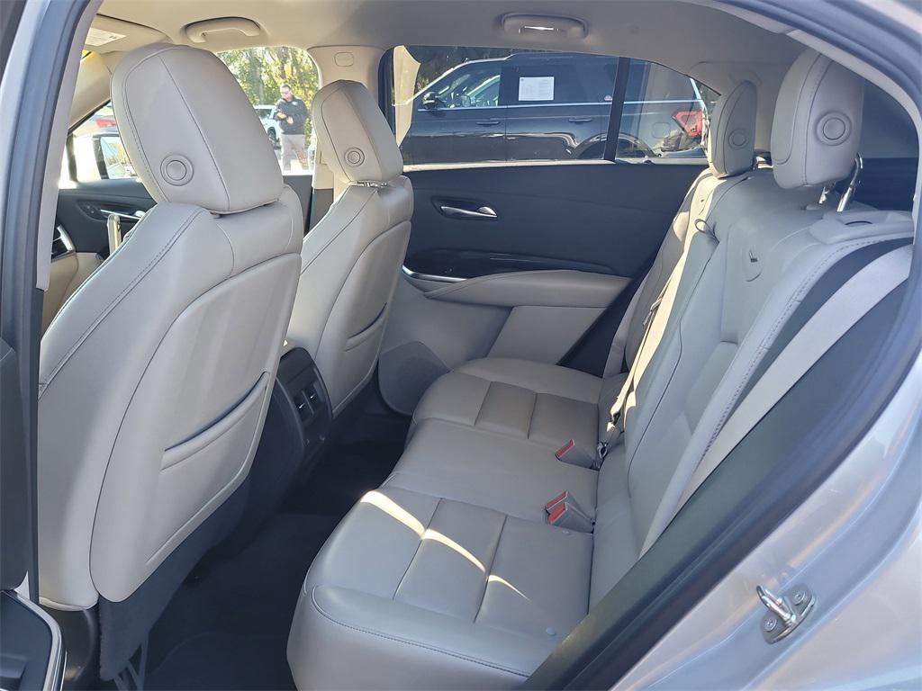 used 2022 Cadillac XT4 car, priced at $23,500