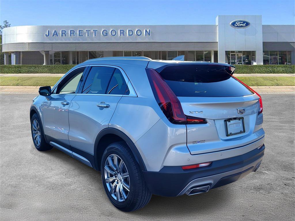 used 2022 Cadillac XT4 car, priced at $23,500