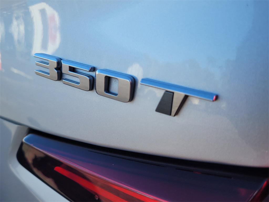 used 2022 Cadillac XT4 car, priced at $23,500