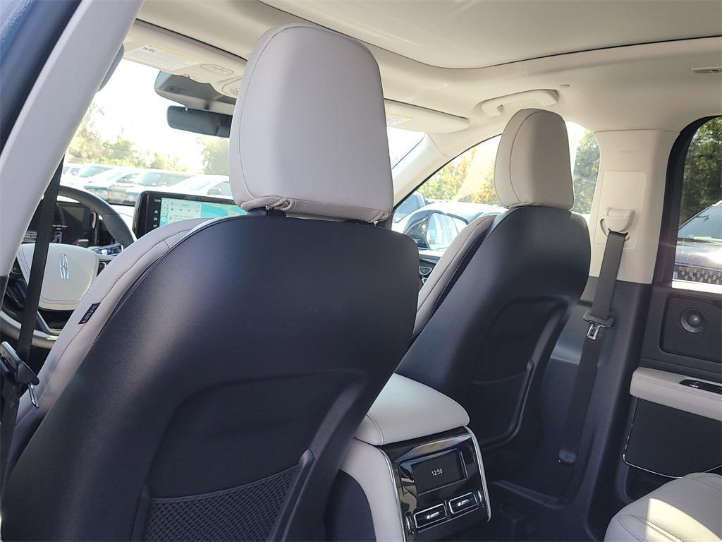 new 2026 Lincoln Aviator car, priced at $65,648