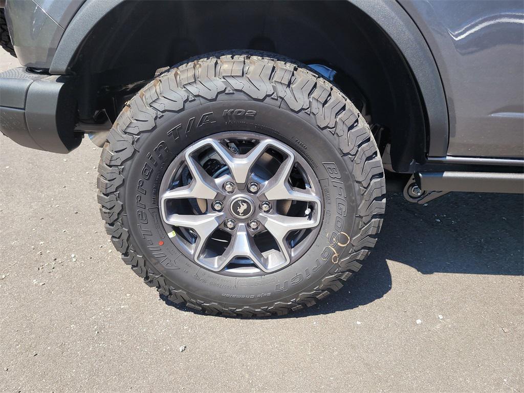 new 2025 Ford Bronco car, priced at $53,477