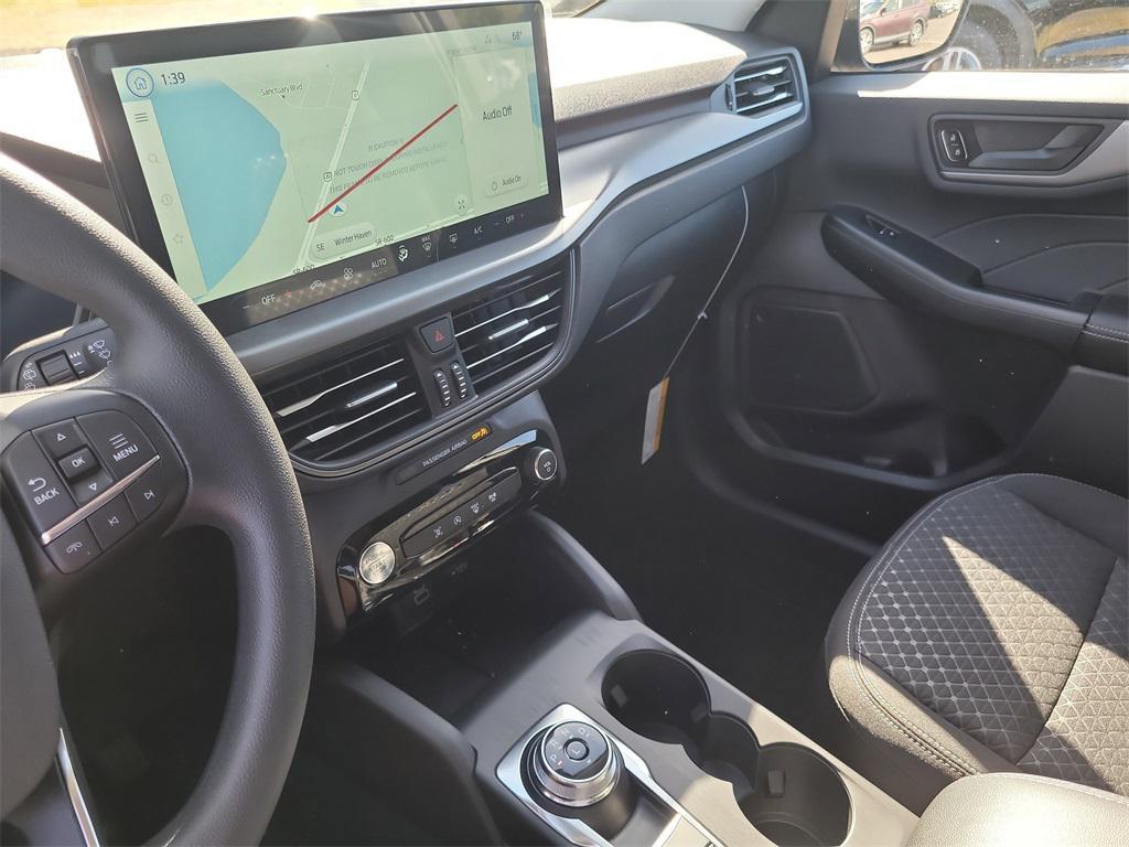 new 2026 Ford Escape car, priced at $28,002