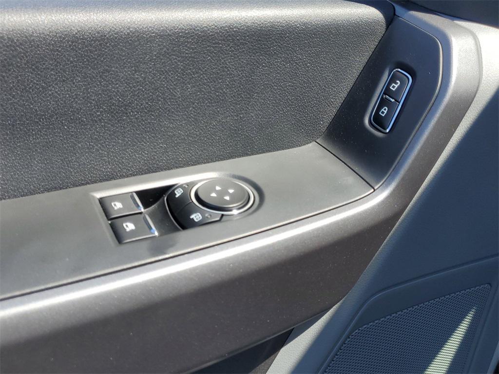 used 2025 Ford F-250 car, priced at $48,979