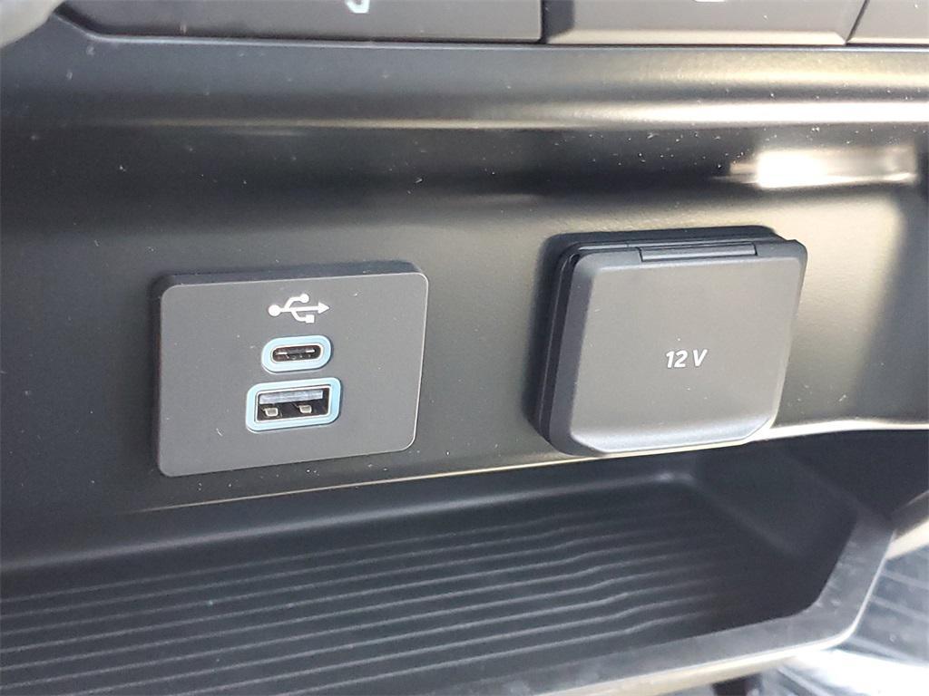 used 2025 Ford F-250 car, priced at $48,979