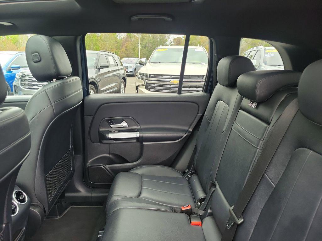 used 2021 Mercedes-Benz GLB 250 car, priced at $22,700