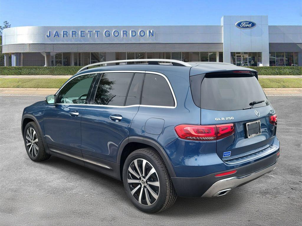 used 2021 Mercedes-Benz GLB 250 car, priced at $22,700