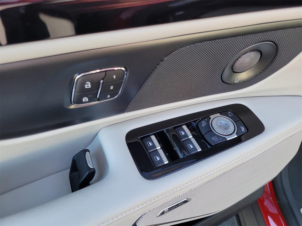 new 2026 Lincoln Nautilus car, priced at $61,784