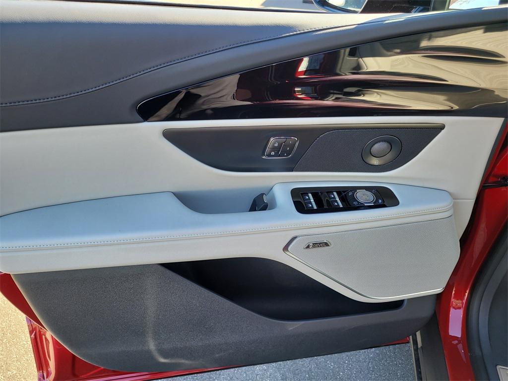 new 2026 Lincoln Nautilus car, priced at $61,784