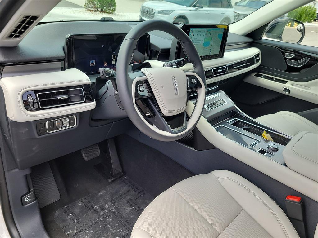 new 2025 Lincoln Aviator car, priced at $53,230