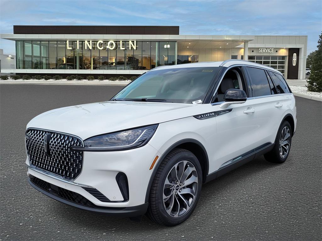 new 2025 Lincoln Aviator car, priced at $53,230