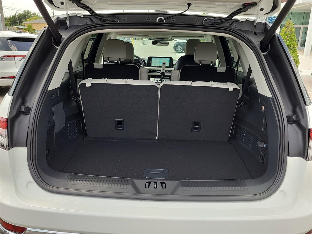 new 2025 Lincoln Aviator car, priced at $53,230