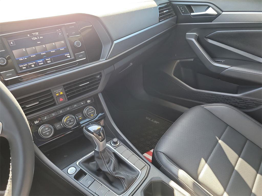 used 2022 Volkswagen Jetta car, priced at $17,217