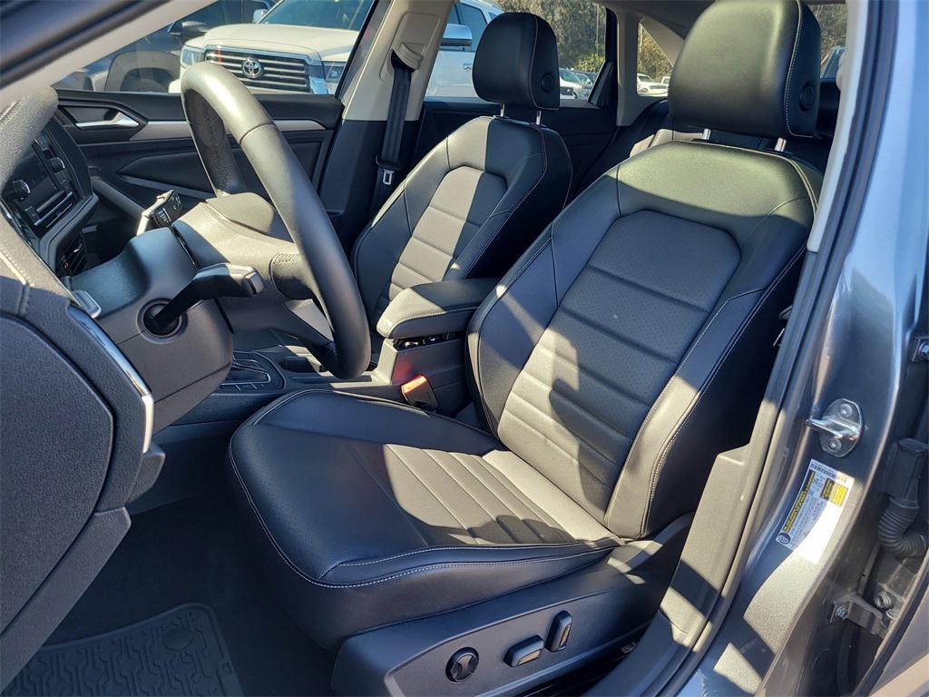 used 2022 Volkswagen Jetta car, priced at $17,217