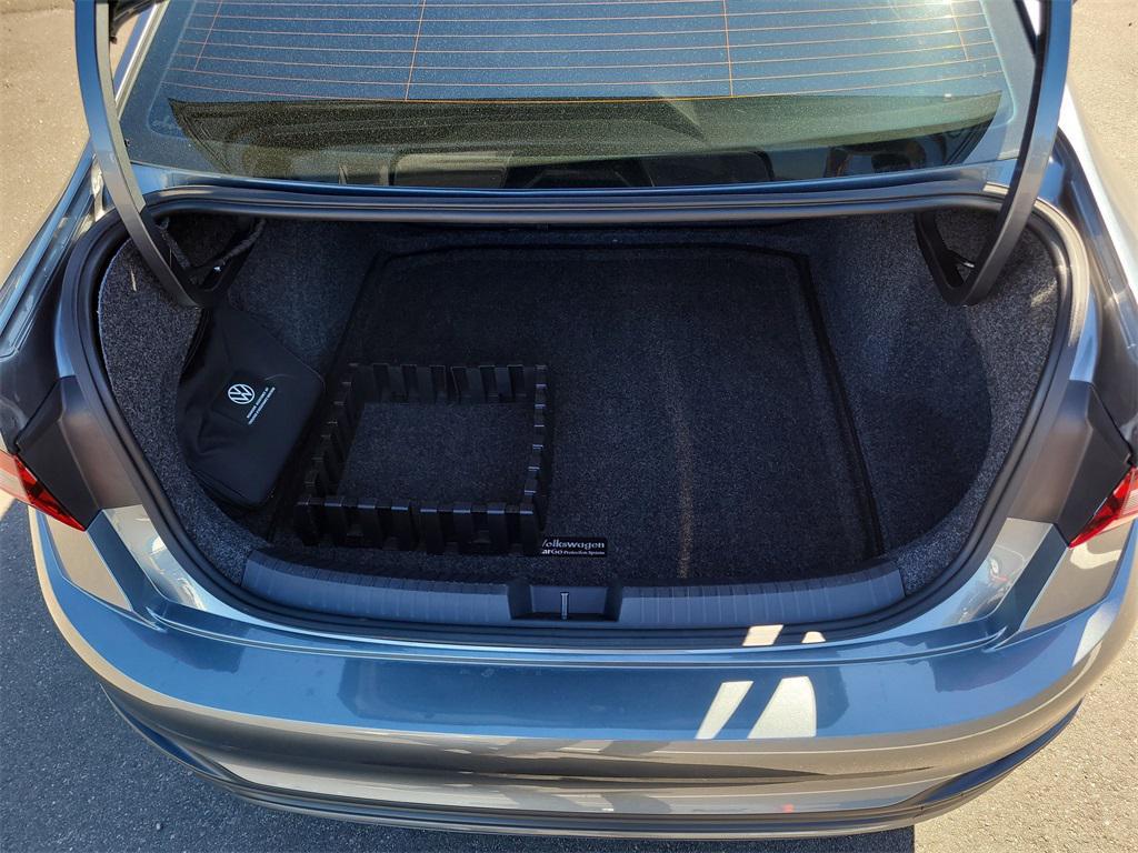 used 2022 Volkswagen Jetta car, priced at $17,217