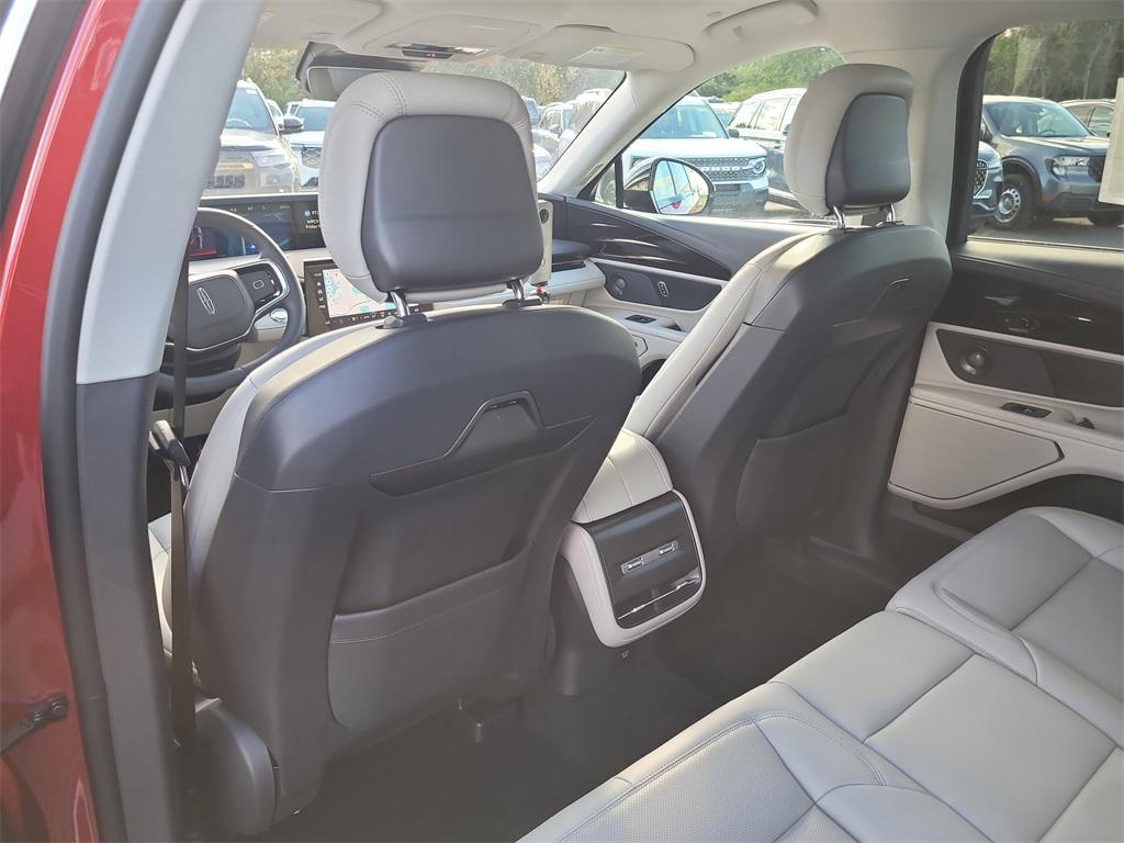 new 2026 Lincoln Nautilus car, priced at $54,147