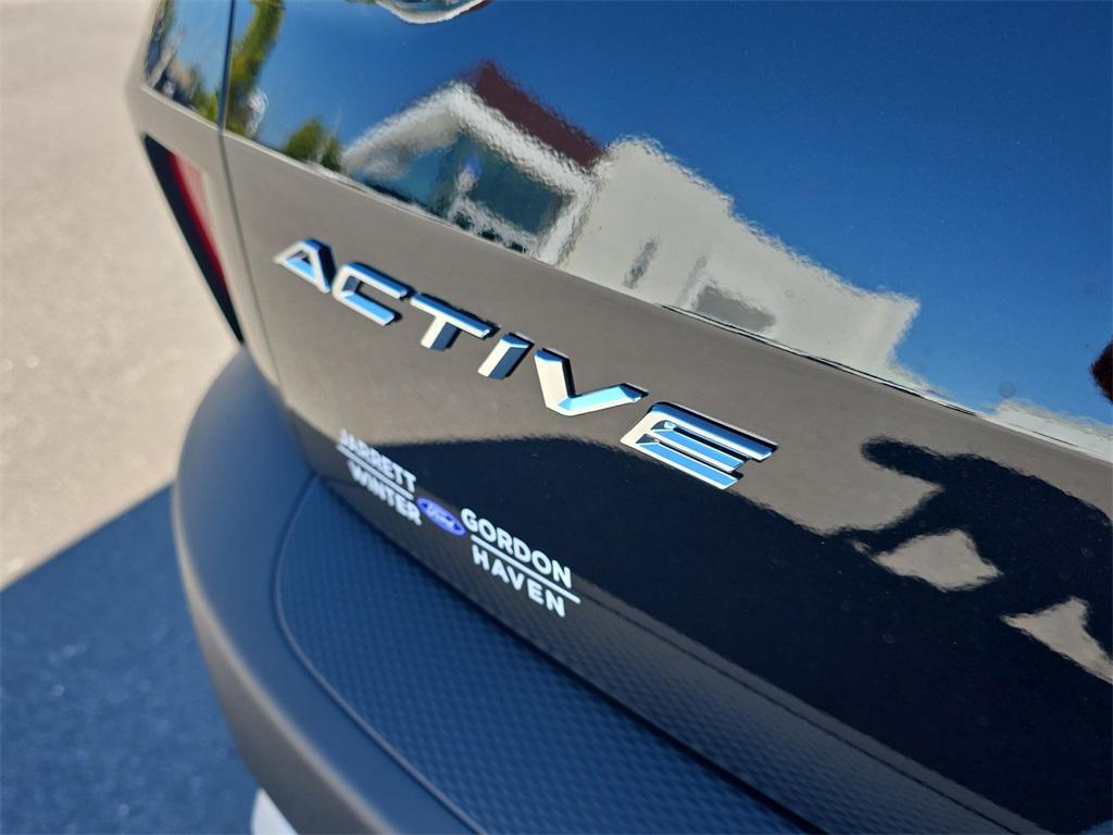 new 2026 Ford Escape car, priced at $27,196