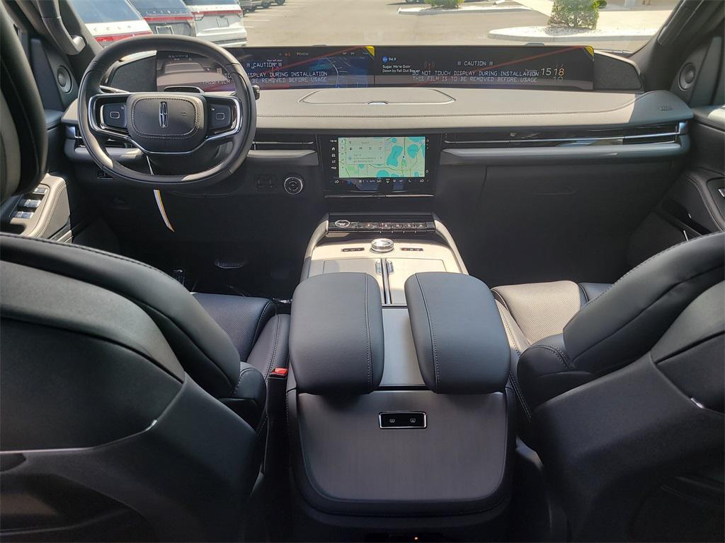 new 2025 Lincoln Navigator car, priced at $94,833