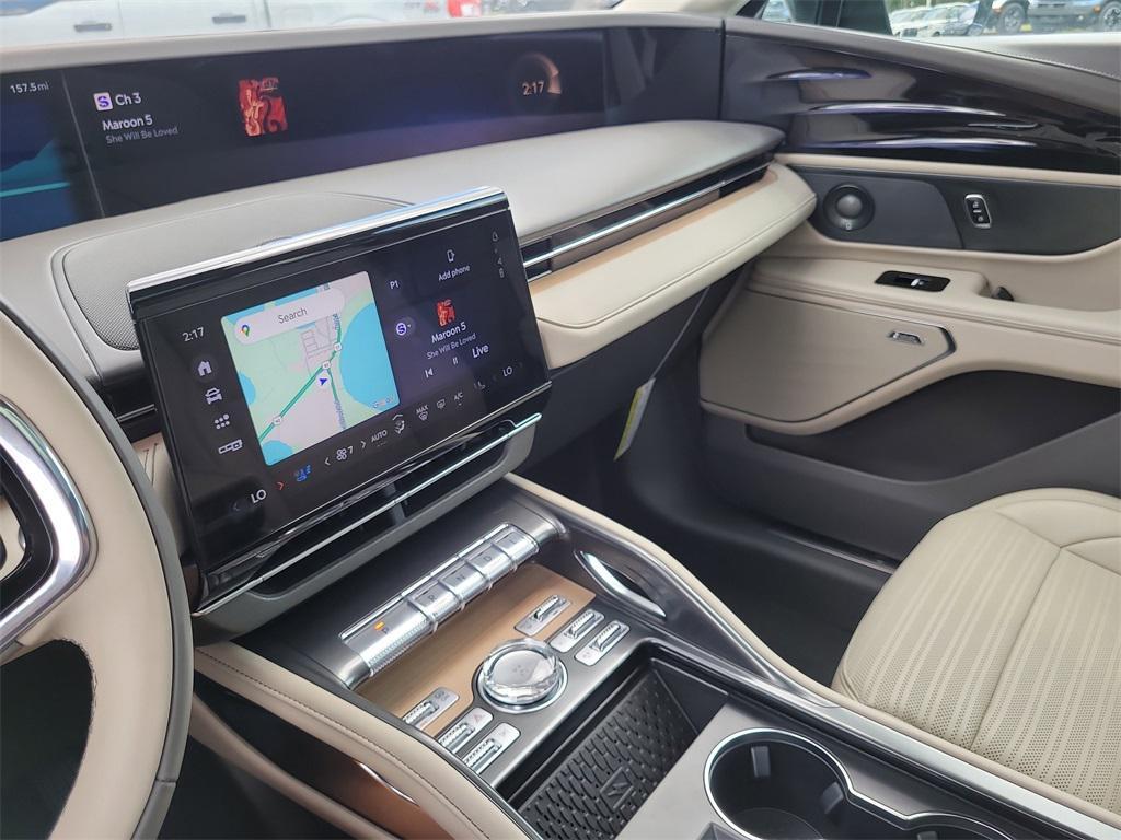 new 2025 Lincoln Nautilus car, priced at $58,544