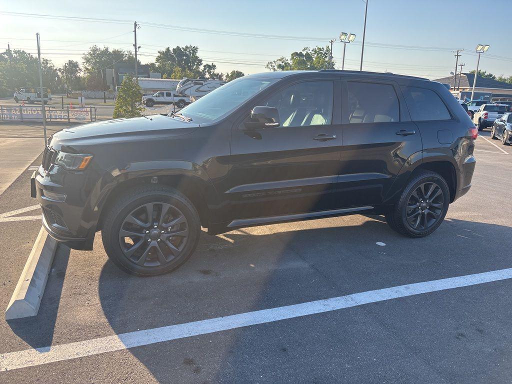 used 2019 Jeep Grand Cherokee car, priced at $20,995