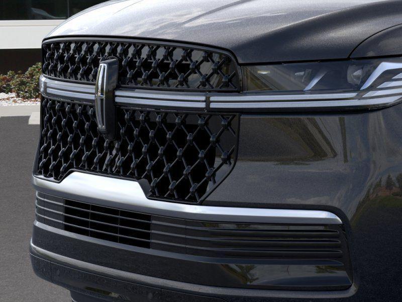 new 2026 Lincoln Navigator car, priced at $108,034