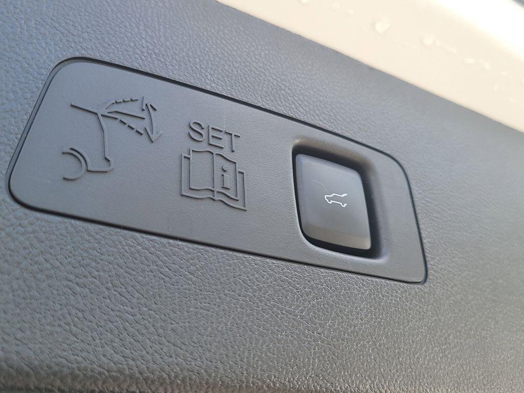 used 2022 Lincoln Corsair car, priced at $28,600