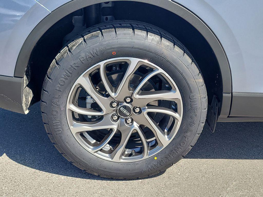 used 2022 Lincoln Corsair car, priced at $25,000