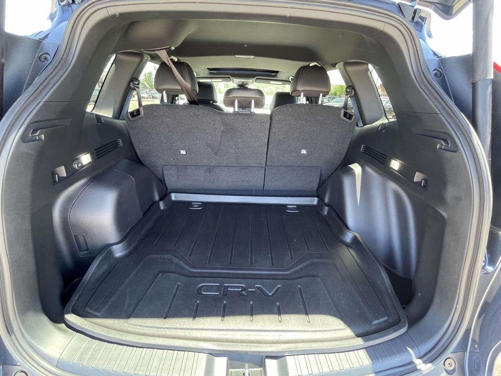 used 2025 Honda CR-V Hybrid car, priced at $36,620