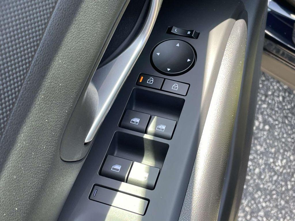 new 2026 Hyundai TUCSON Hybrid car, priced at $33,929