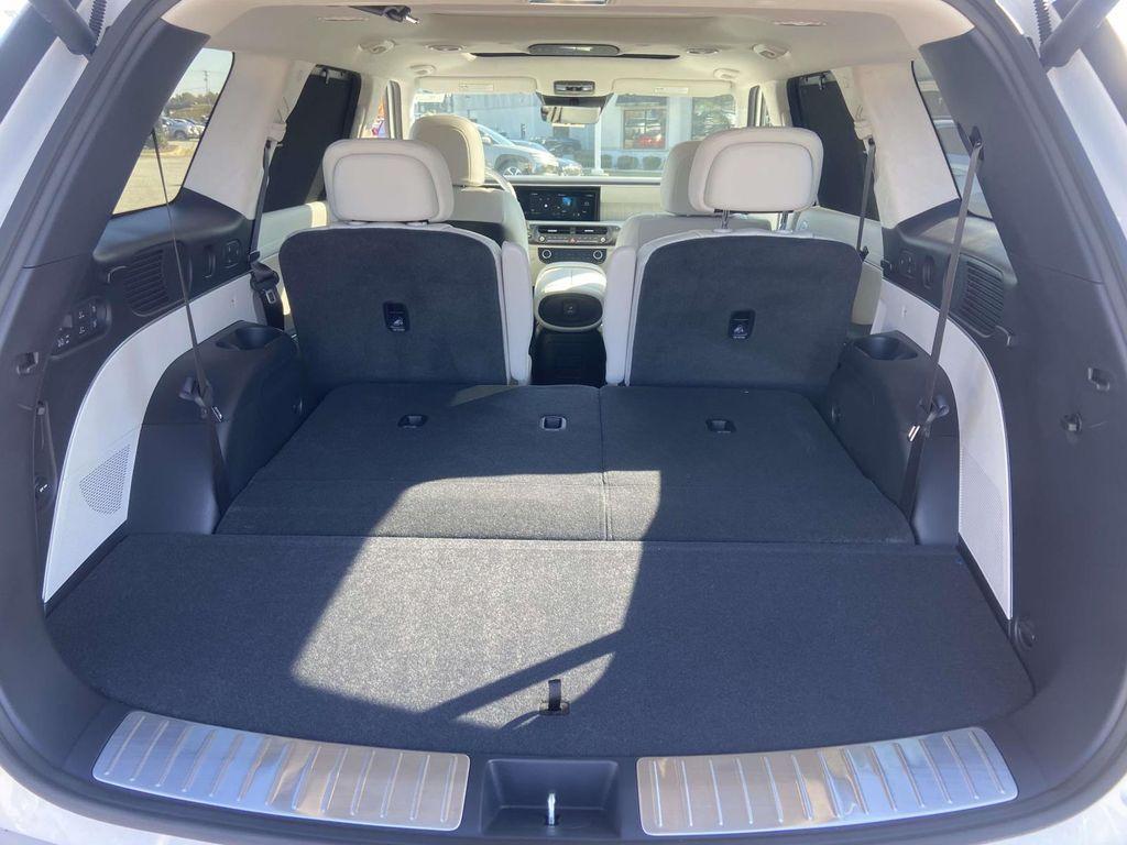 used 2026 Hyundai Palisade car, priced at $52,620