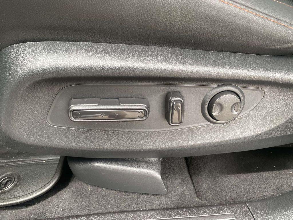 used 2025 Honda CR-V Hybrid car, priced at $32,620