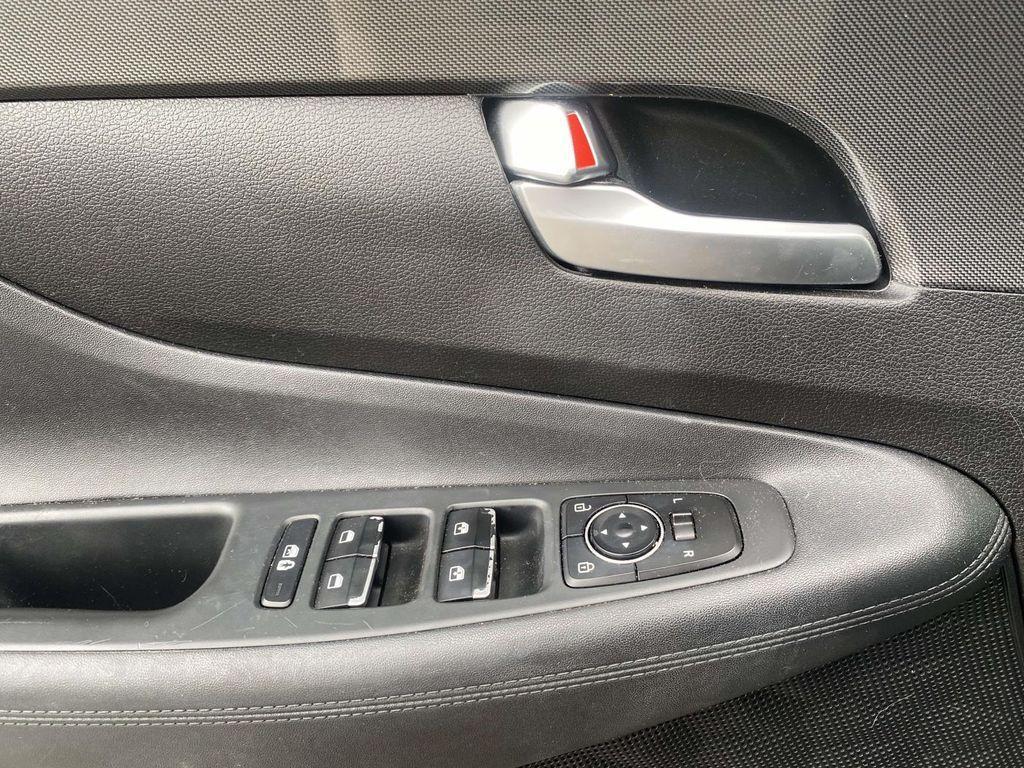 used 2021 Hyundai Santa Fe car, priced at $19,620