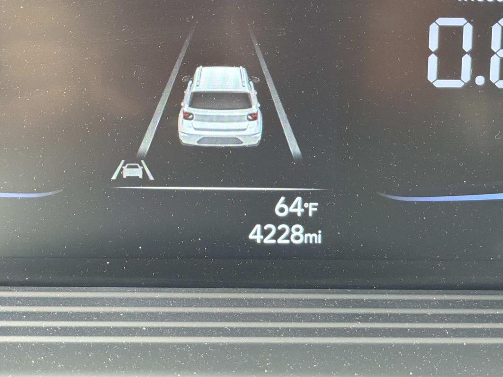 used 2025 Hyundai Venue car, priced at $20,620