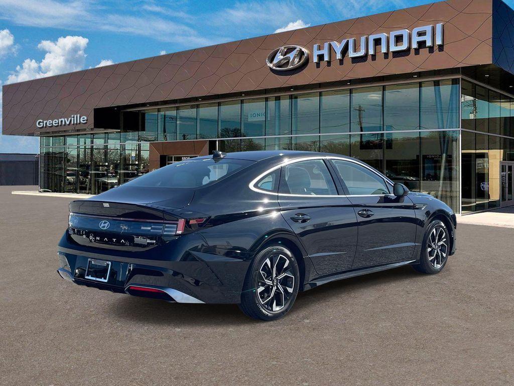 used 2025 Hyundai Sonata car, priced at $25,220