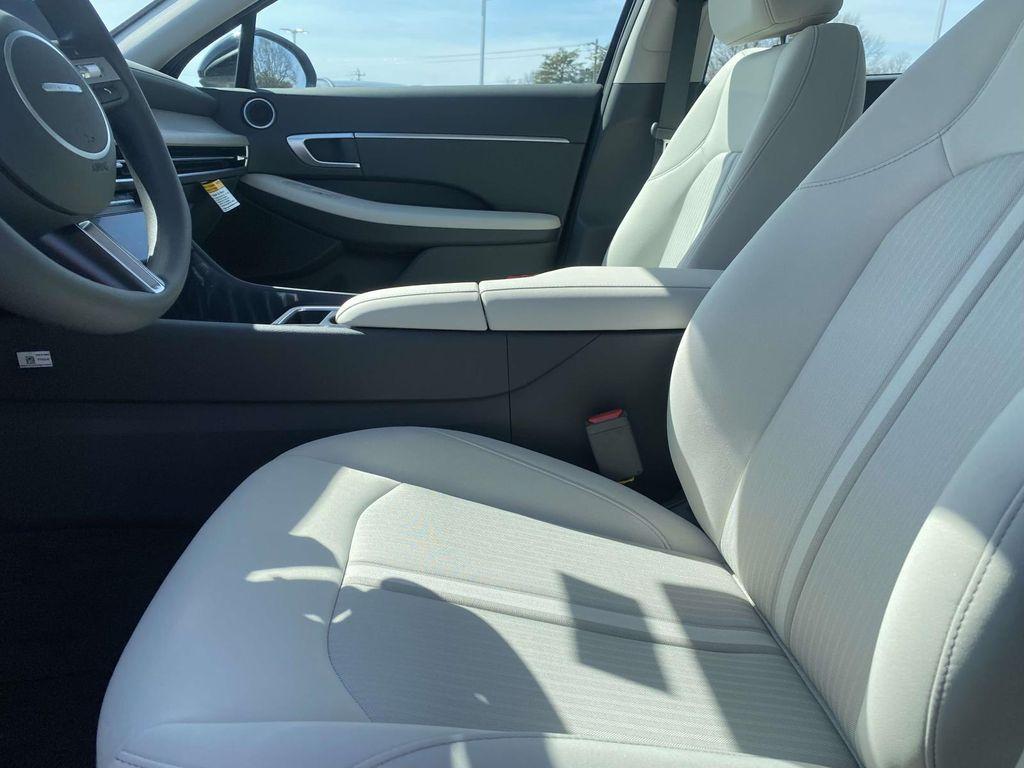 new 2026 Hyundai Sonata Hybrid car, priced at $29,243