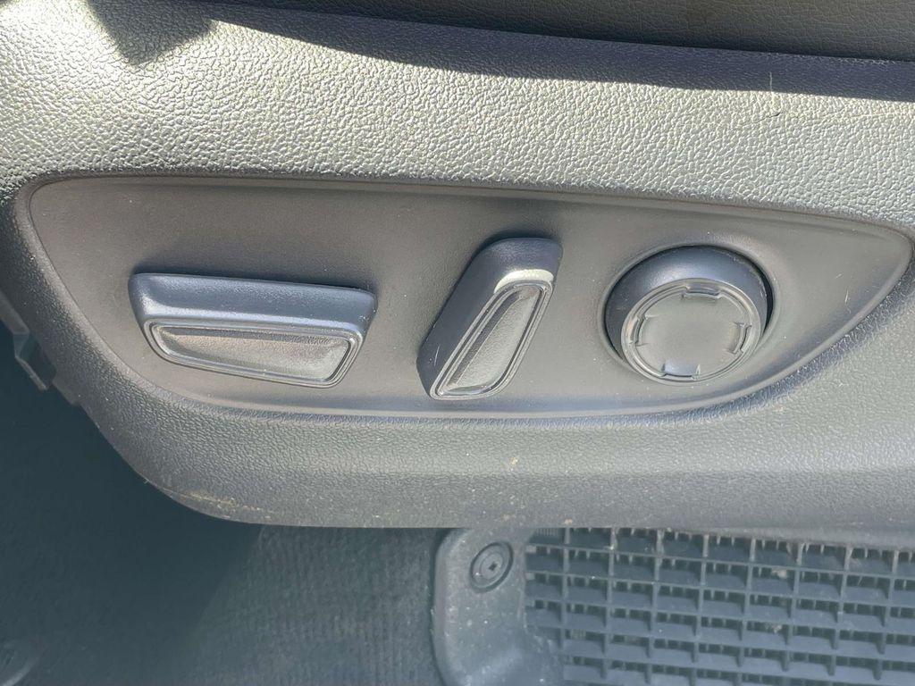 used 2021 Toyota Sienna car, priced at $32,220
