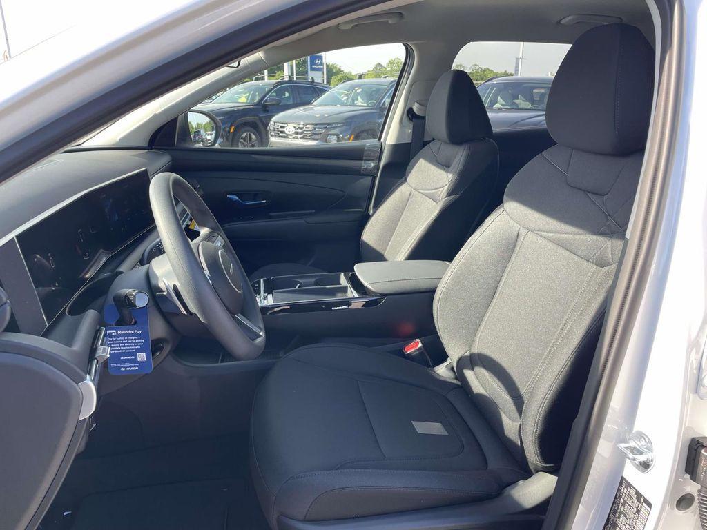 new 2026 Hyundai TUCSON Hybrid car, priced at $34,479