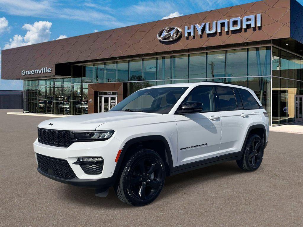 used 2023 Jeep Grand Cherokee car, priced at $31,620