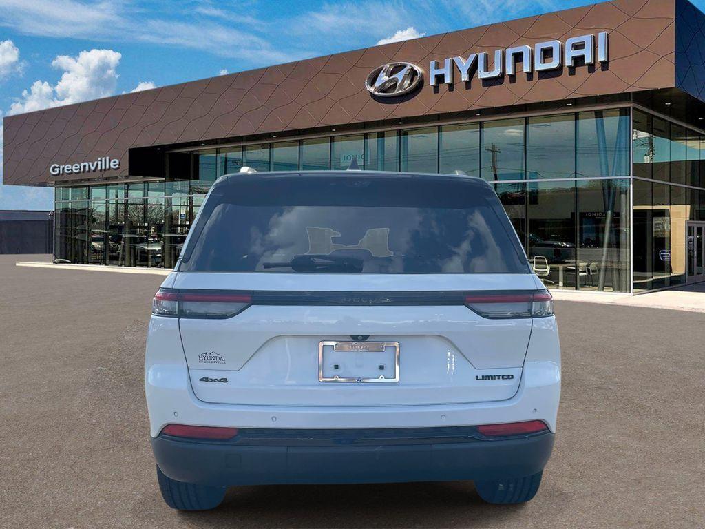 used 2023 Jeep Grand Cherokee car, priced at $31,620