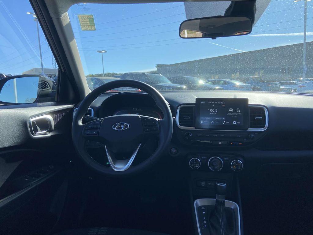 used 2025 Hyundai Venue car, priced at $20,620