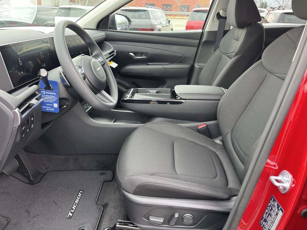 new 2026 Hyundai TUCSON Hybrid car, priced at $34,453
