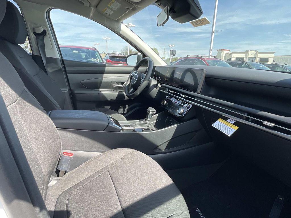 new 2026 Hyundai Tucson car, priced at $30,627