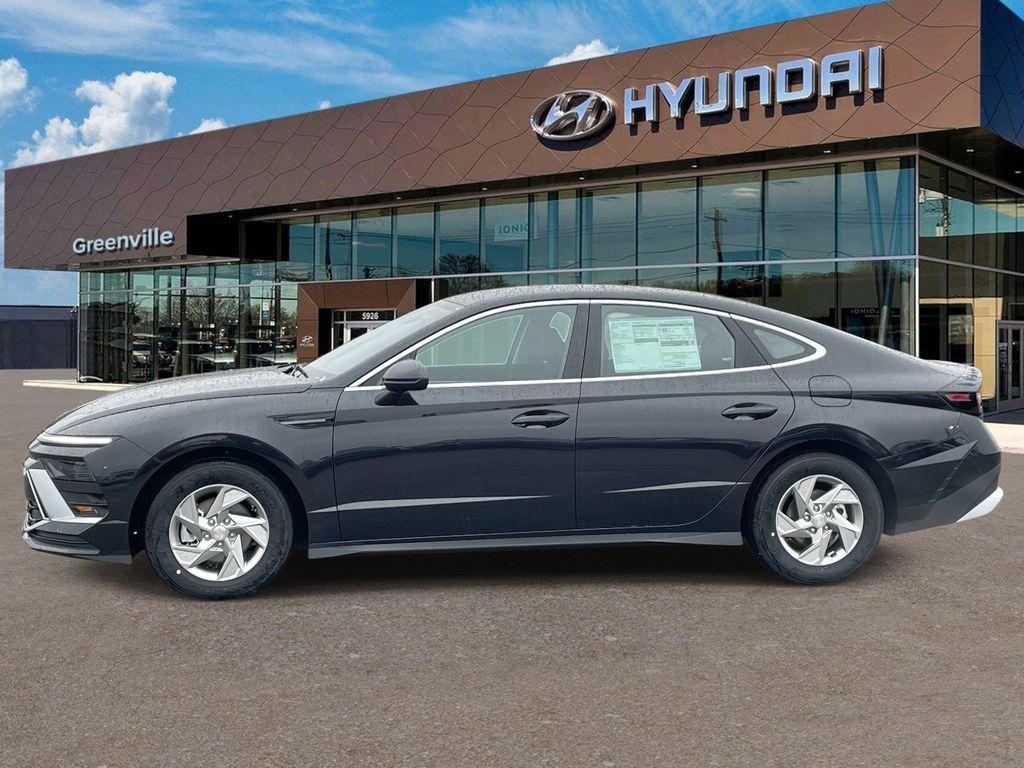new 2026 Hyundai Sonata car, priced at $25,698