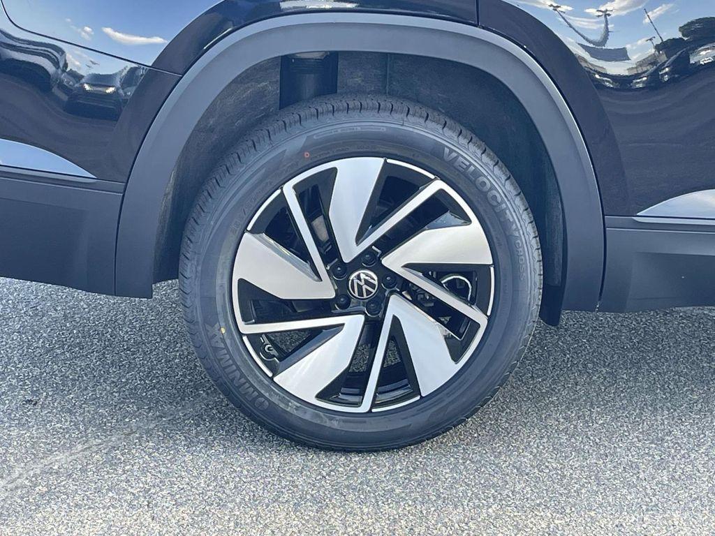 used 2024 Volkswagen Atlas car, priced at $29,620