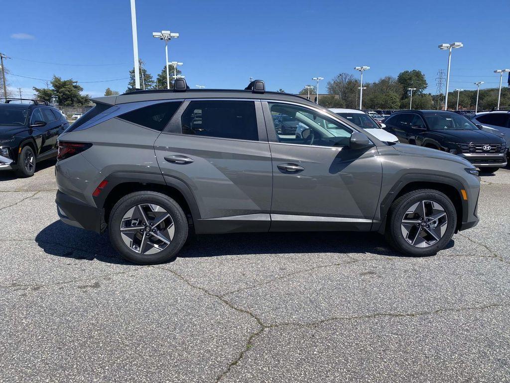 new 2026 Hyundai Tucson car, priced at $30,074